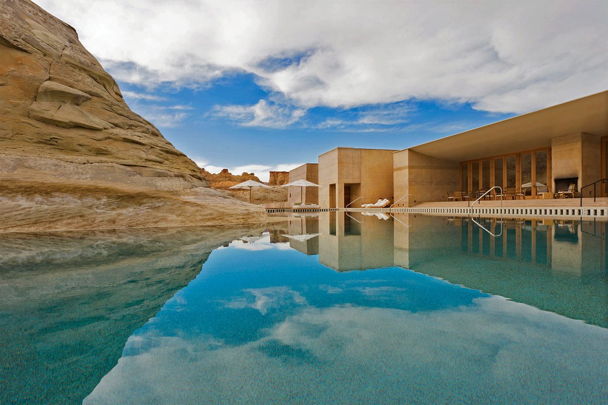 Amangiri modernist pool and desert architecture in Utah